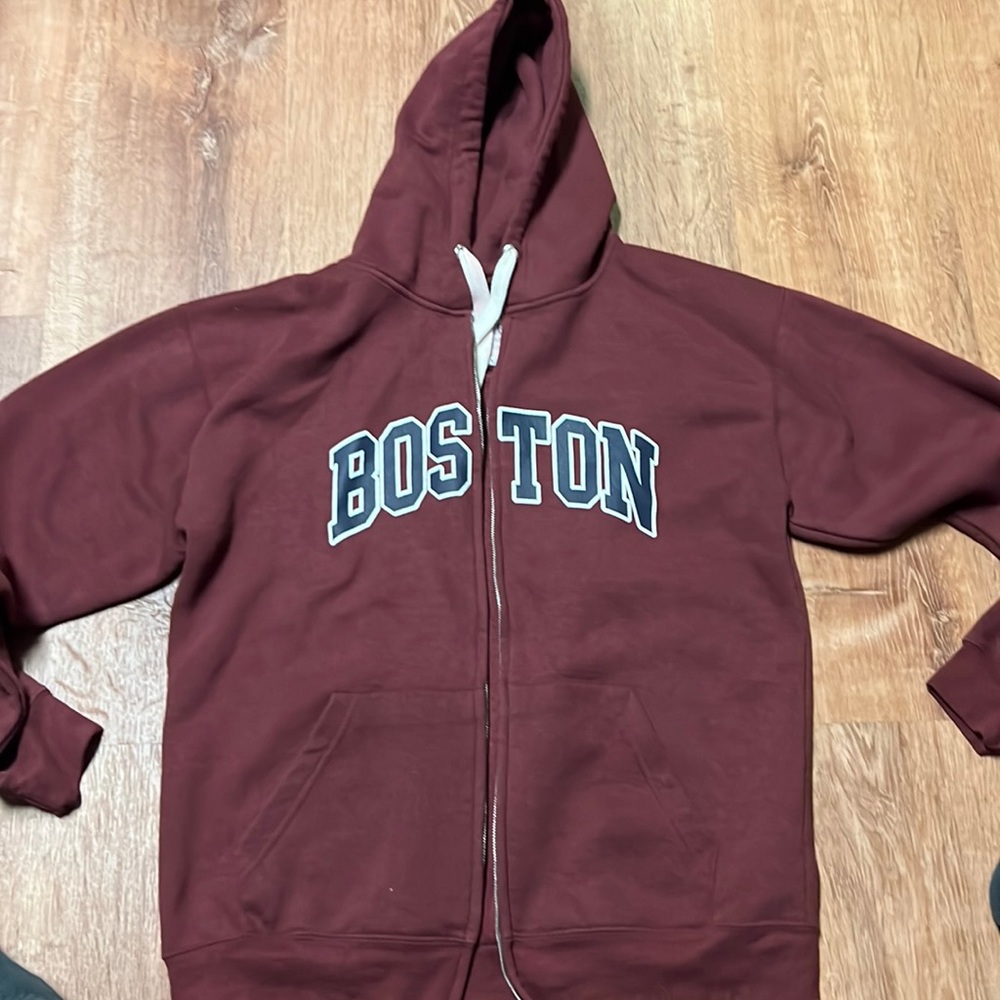 Sweatshirt Boston Large Zip up hoodie